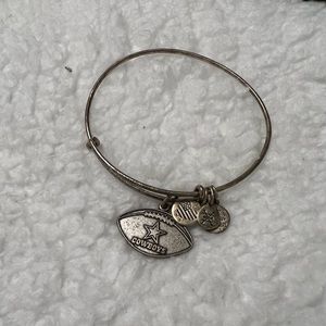 Alex and Ani Dallas Cowboys bracelet